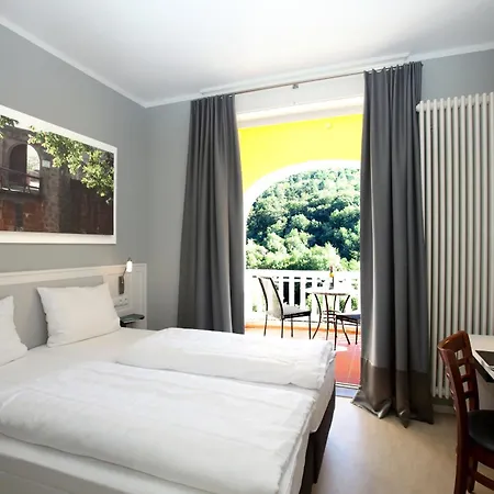 Jugendstilhotel Trifels 3* アンヴァイラー・アム・トリフェルス
