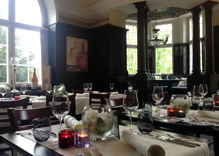 Jugendstilhotel Trifels 3* Аннвайлер-ам-Трифельс