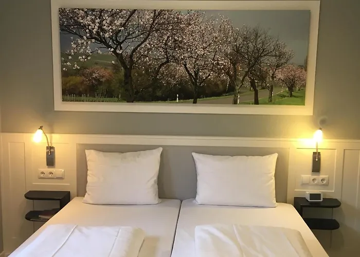Ξενοδοχείο Jugendstilhotel Trifels 3*
